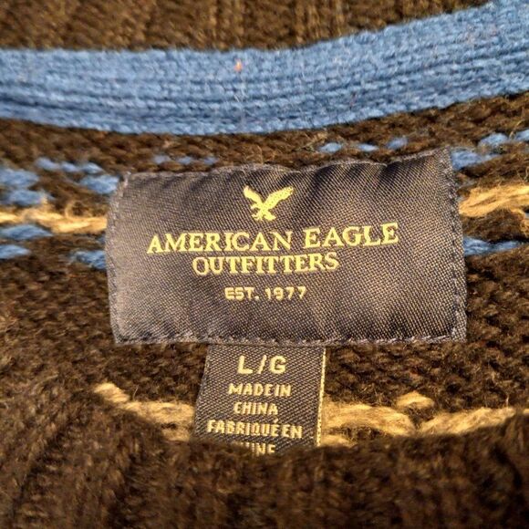 American Eagle Snow Flake Design Sweater - Picture 2 of 7